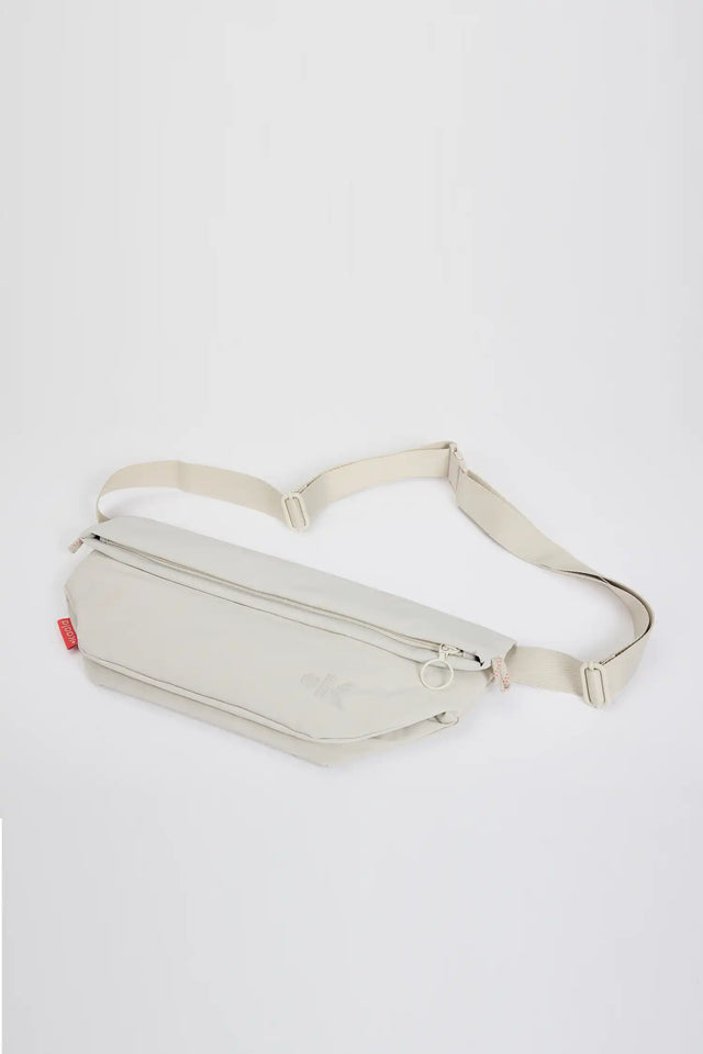 TAAVI - SLING BAG - BIRCH