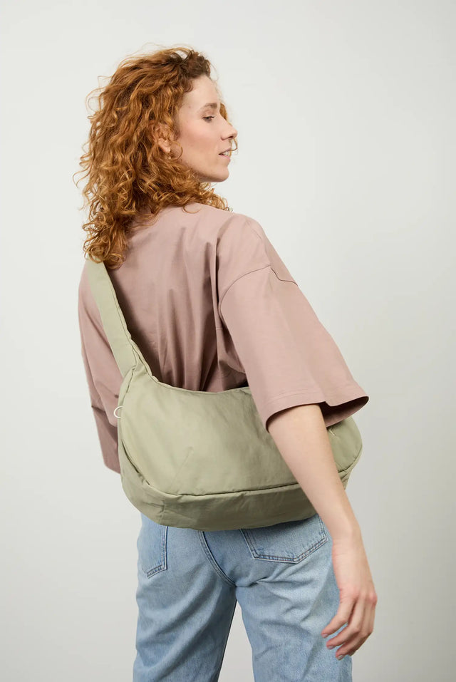 ONNI - MOON BAG - PALE OLIVE