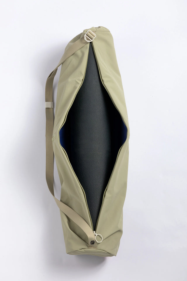 Yoga mat bag – AALTO - pale olive