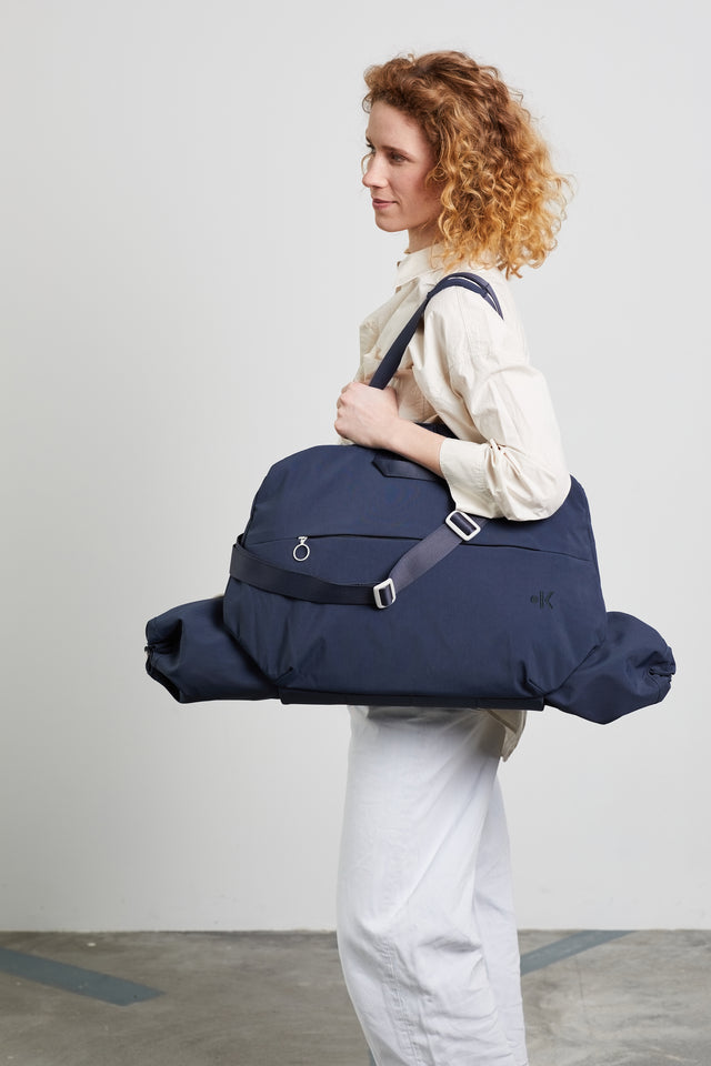 CLOUD BAG - YOGATASCHE - BLUEISH BLACK